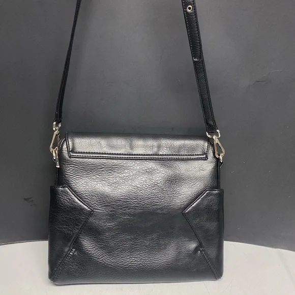 Matt & Nat Black Minka Vegan Hobo Bag Dwell Crossbody Bag - Picture 6 of 17